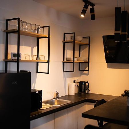 The Home Sweet Home Studio Apartment جورجيني المظهر الخارجي الصورة