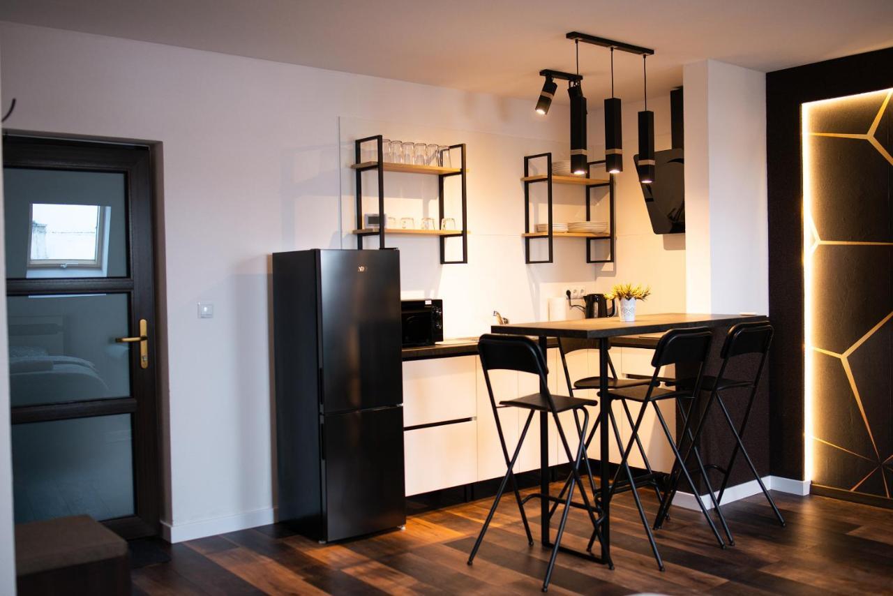 The Home Sweet Home Studio Apartment جورجيني المظهر الخارجي الصورة